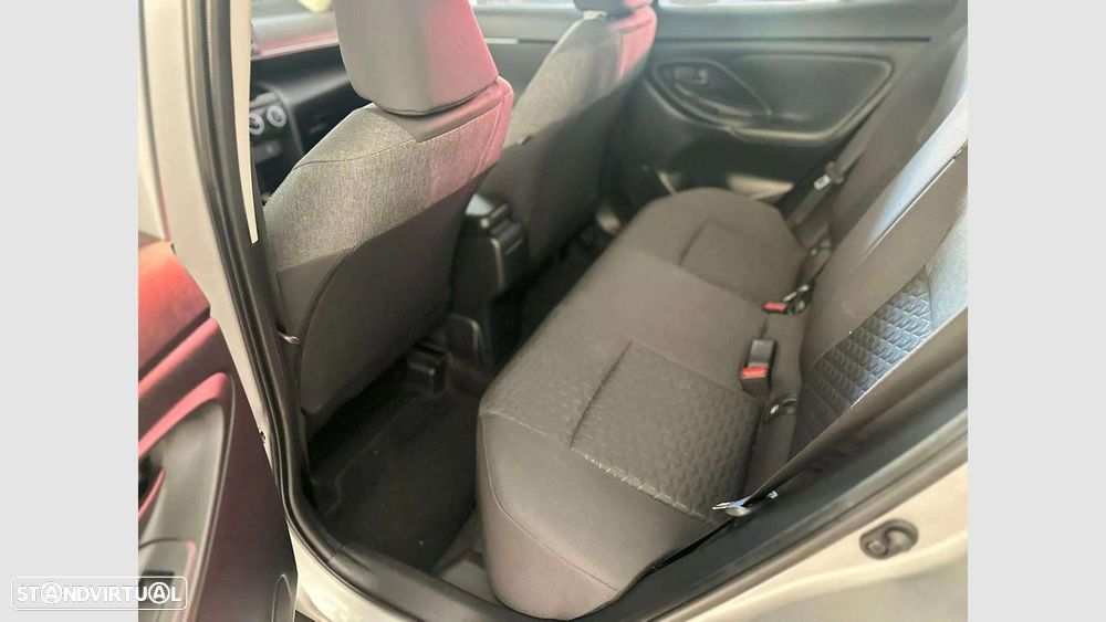 Toyota Yaris Cross 1.5 VVT-i Comfort Plus - 21