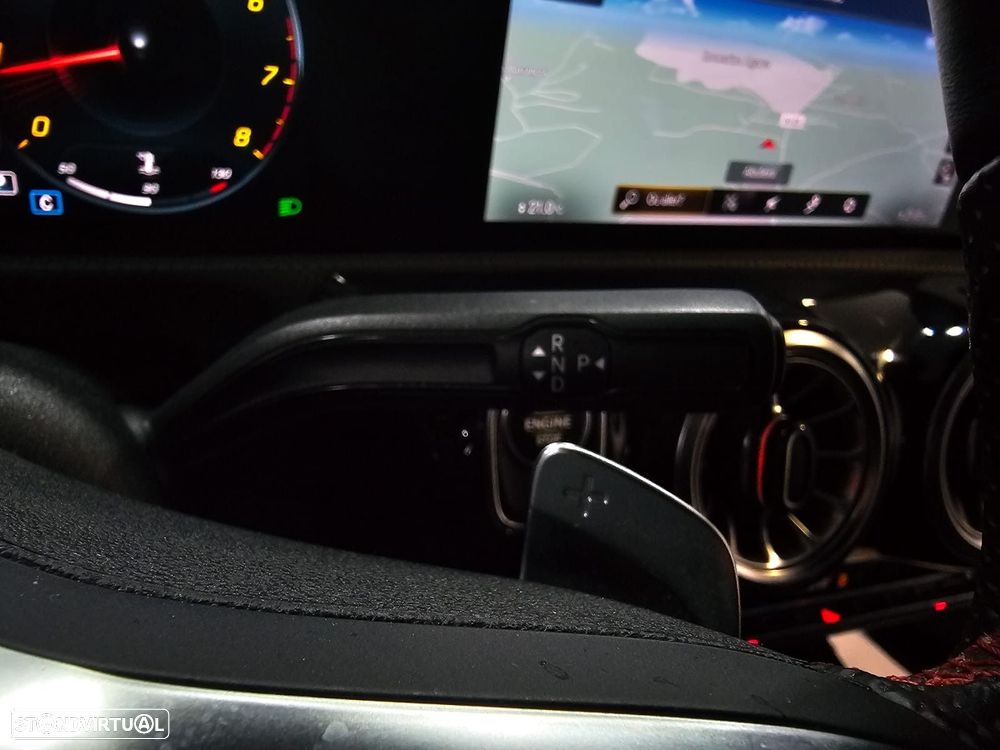 Mercedes-Benz CLA 180 - 18