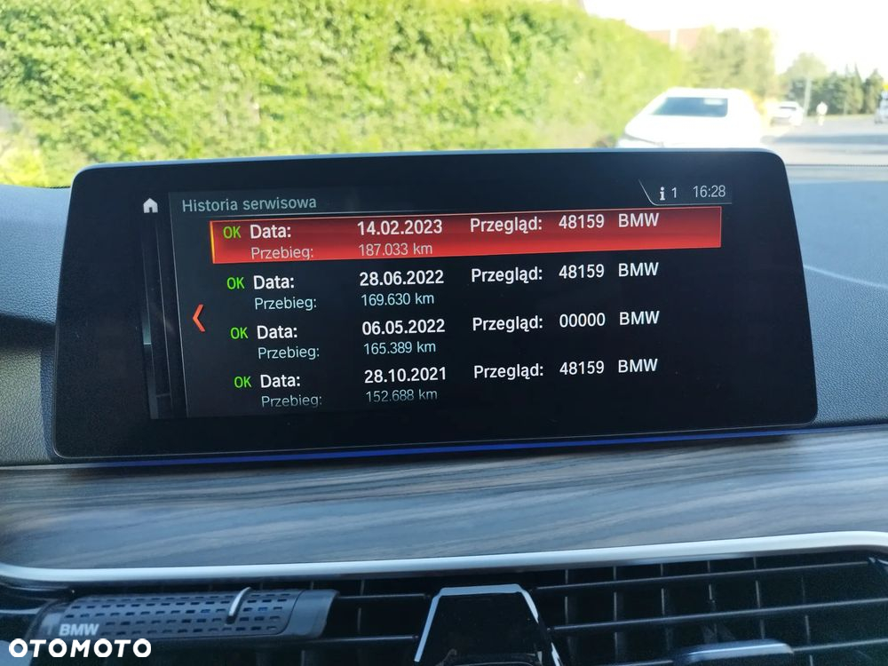 BMW Seria 5 530d xDrive M Sport sport - 39