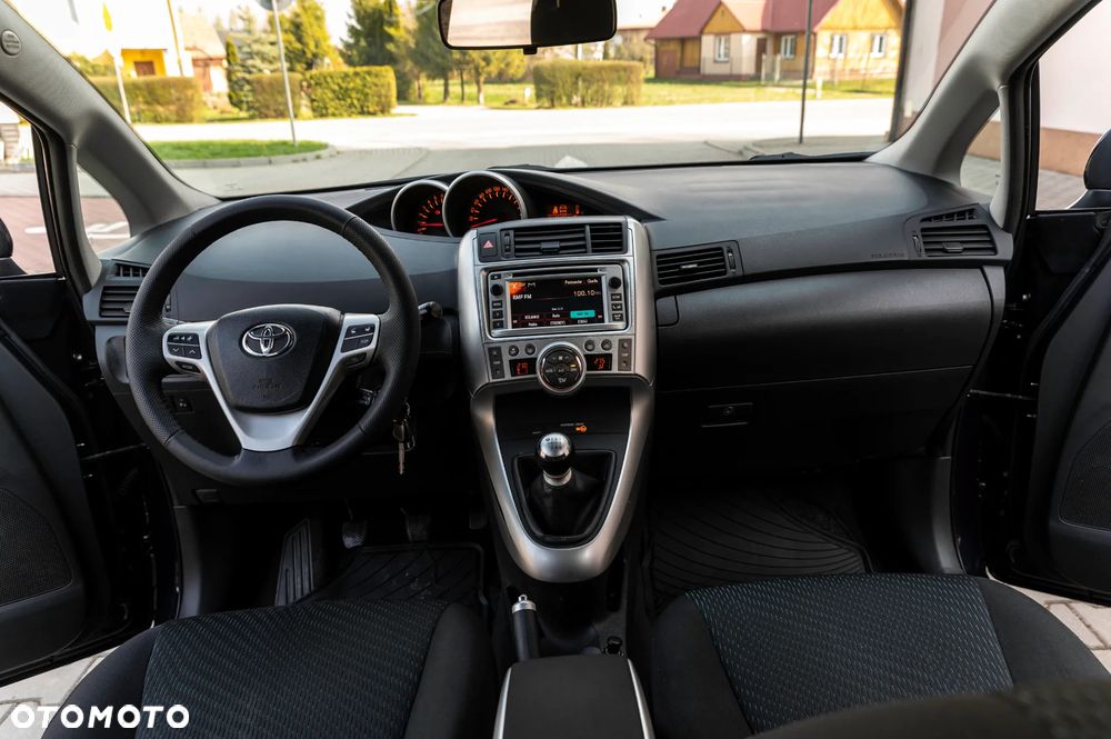 Toyota Verso 1.8 Edition - 21