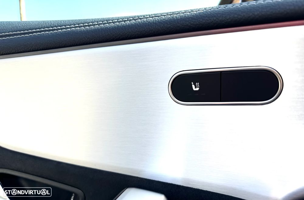 Mercedes-Benz A 250 e 8G-DCT Edition AMG Line - 33