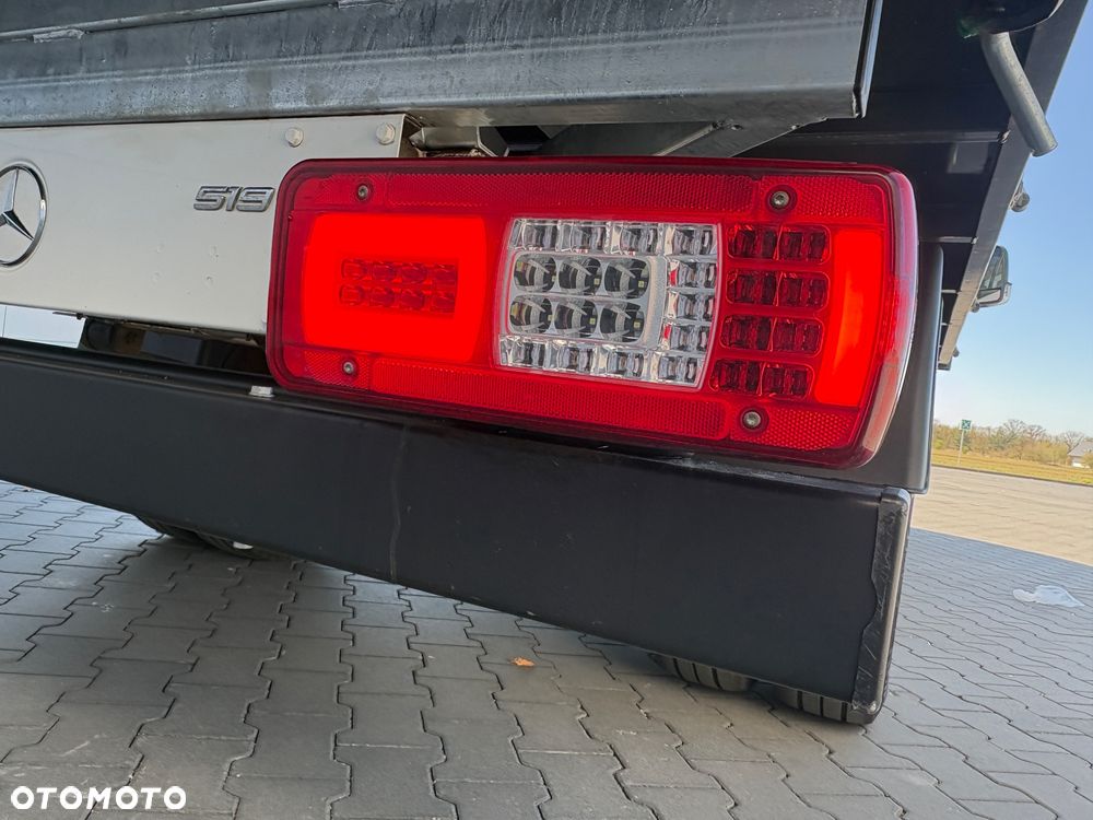 Mercedes-Benz Sprinter 519 - 28