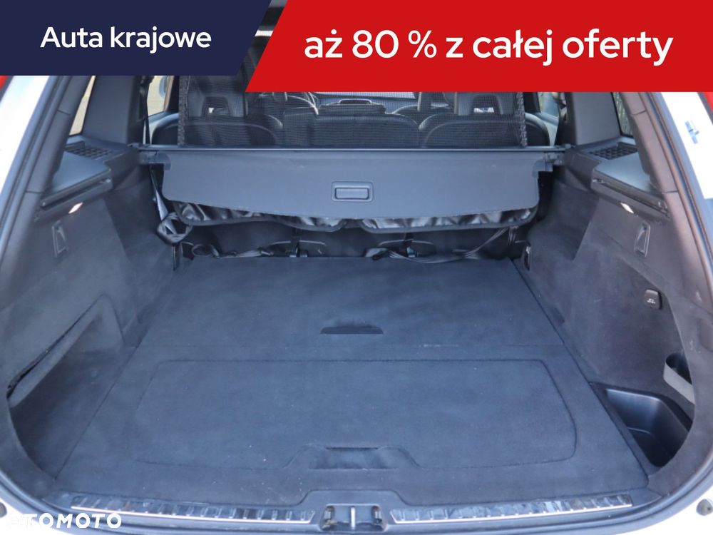 Volvo XC 90 - 16