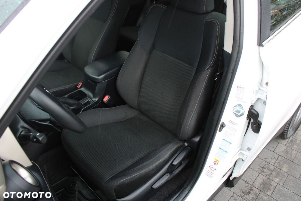 Toyota RAV4 - 22