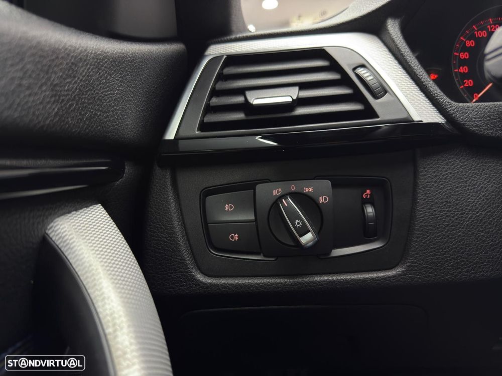 BMW 420 Gran Coupé d xDrive Pack Desportivo M Auto - 20