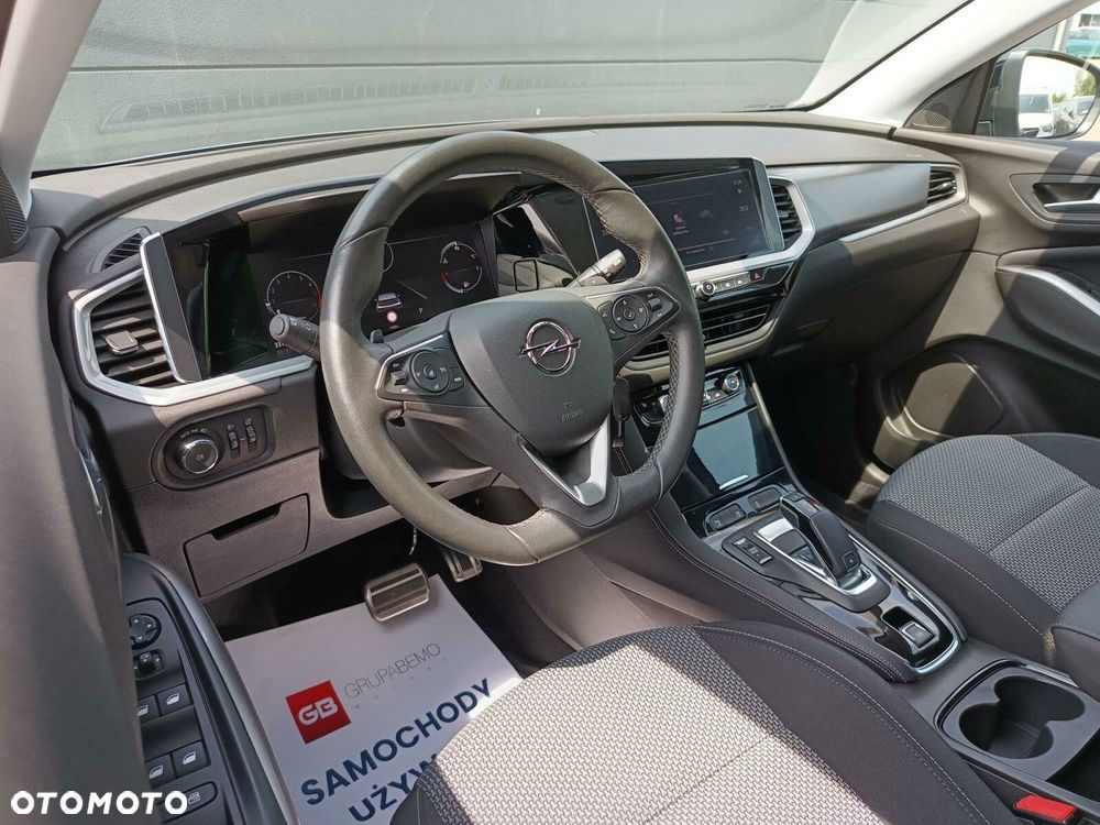 Opel Grandland 1.2 T Business Edition S&S - 12