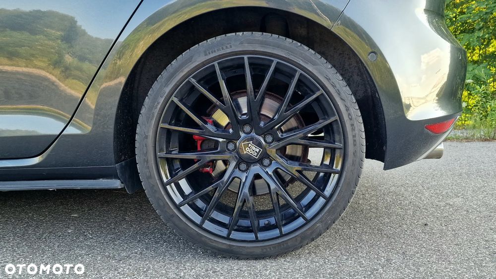 Volkswagen Golf GTD (BlueMotion Technology) DSG - 26