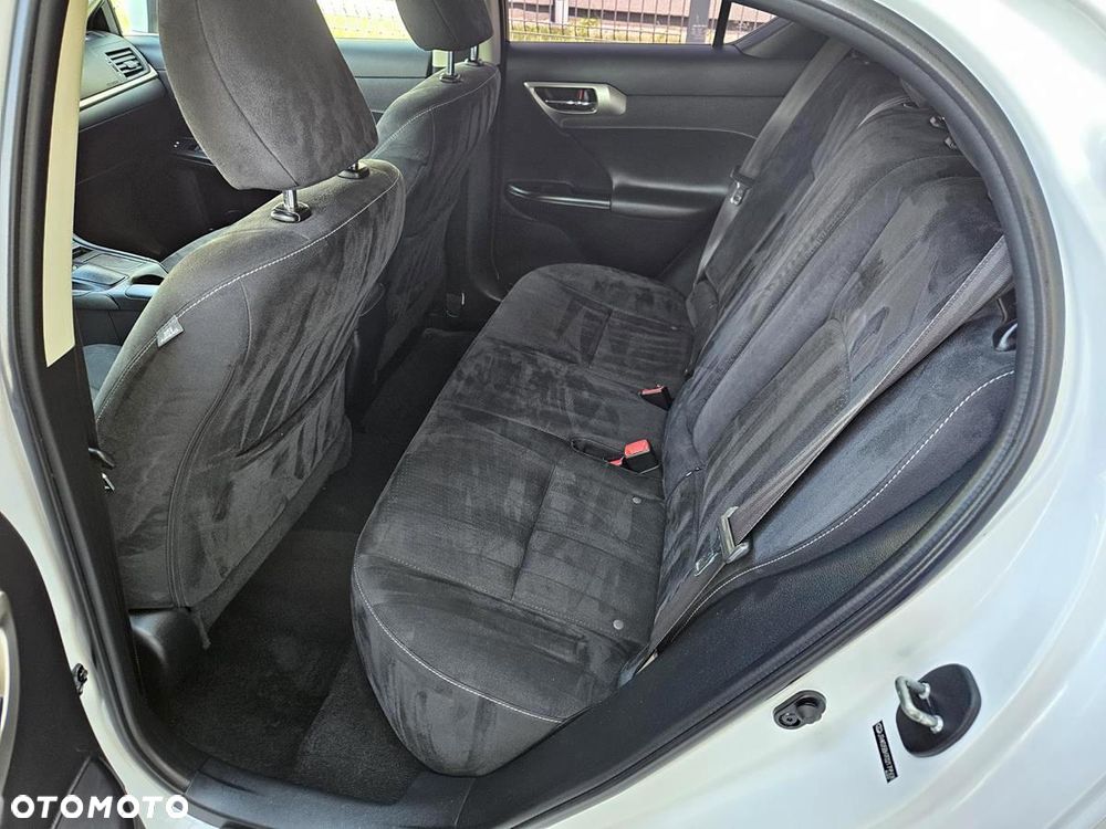 Lexus CT 200h F Sport EU6 - 24