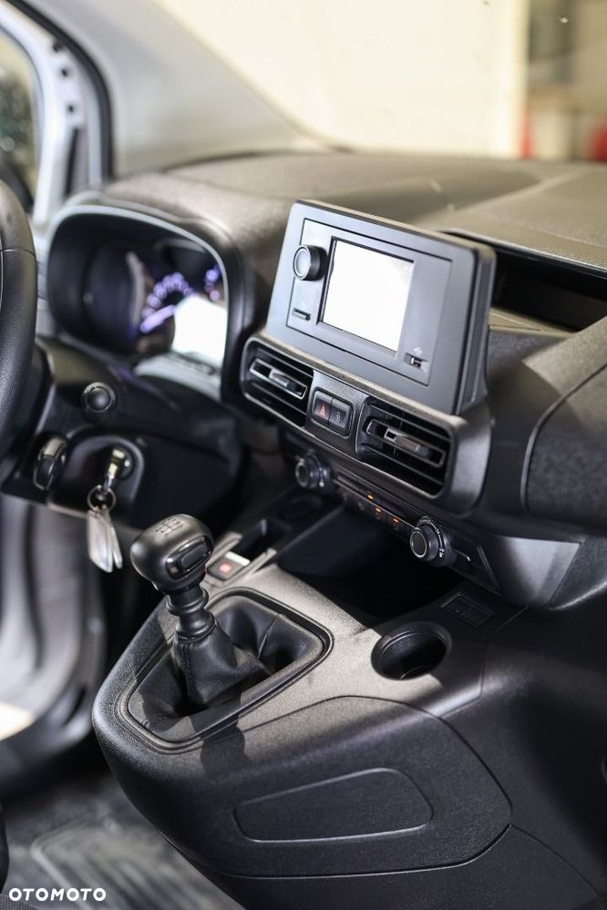 Toyota Proace City - 29