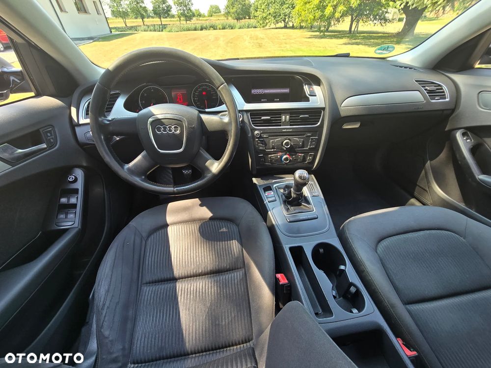 Audi A4 Avant - 17