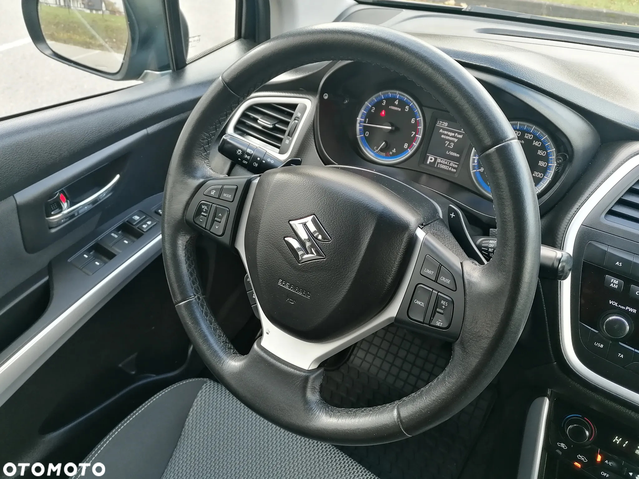 Suzuki SX4 S-Cross 1.6 VVT CVT 4x2 Comfort+ - 13