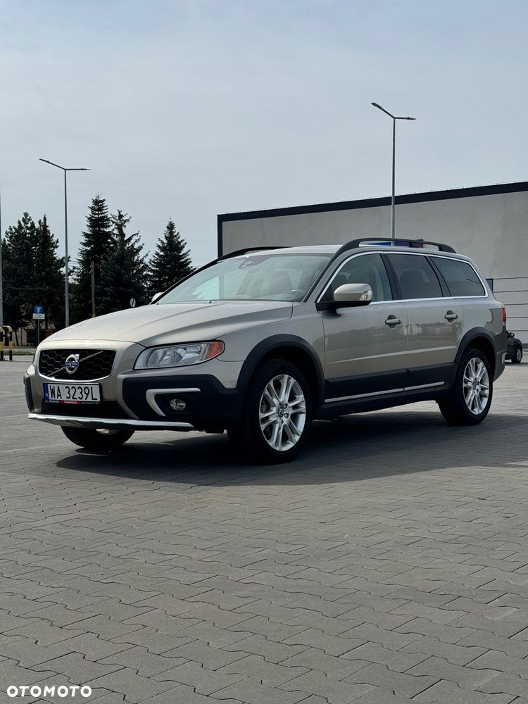 Volvo XC 70 T5 Geartronic Momentum - 1