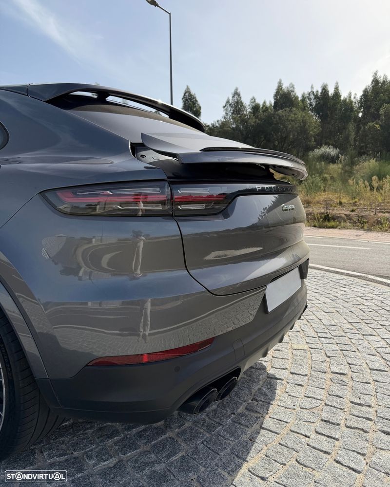 Porsche Cayenne Coupé E-Hybrid - 4