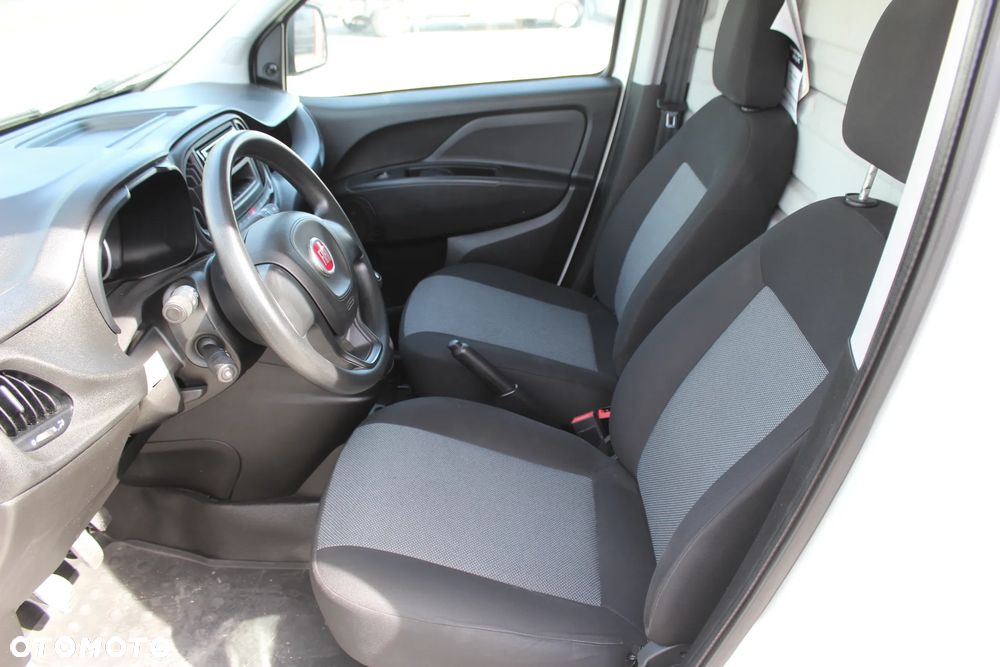Fiat Doblo - 17