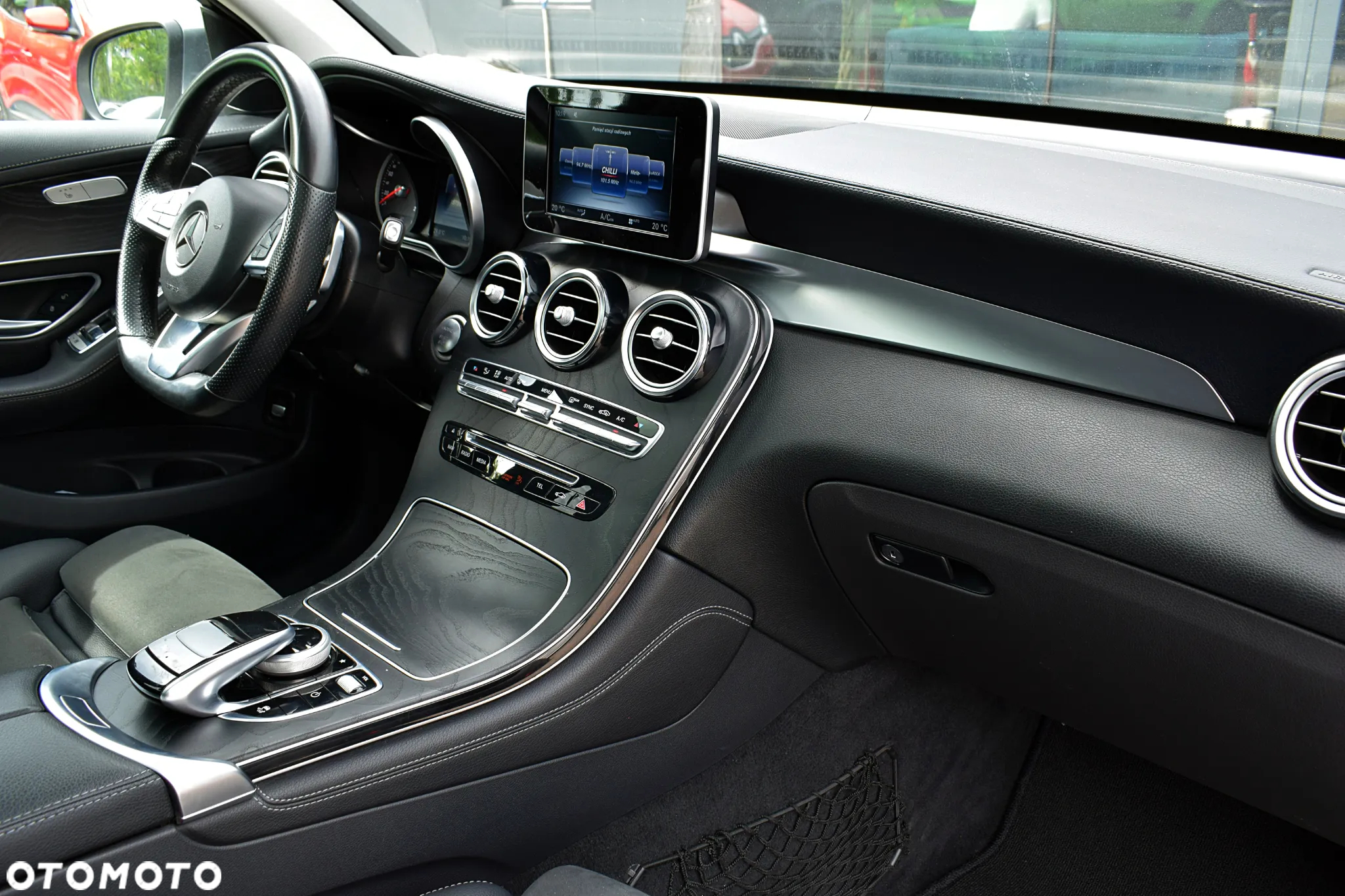 Mercedes-Benz GLC 220 d 4-Matic - 9