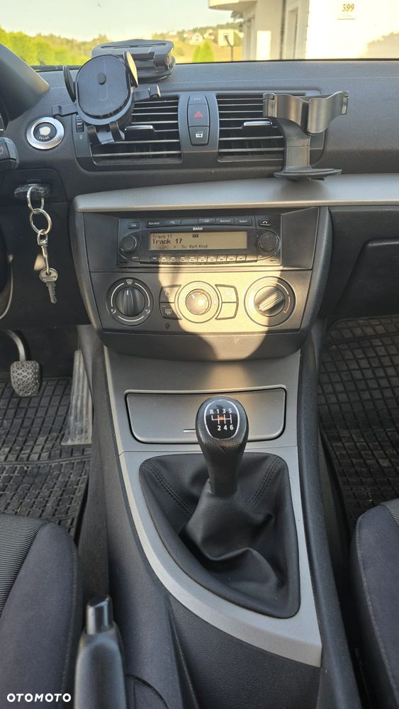 BMW Seria 1 - 12