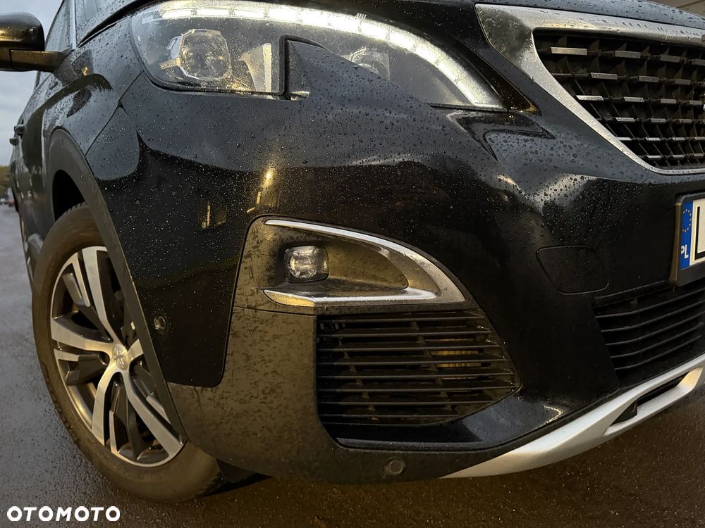 Peugeot 3008 1.6 PureTech GPF GT Line S&S EAT8 - 36