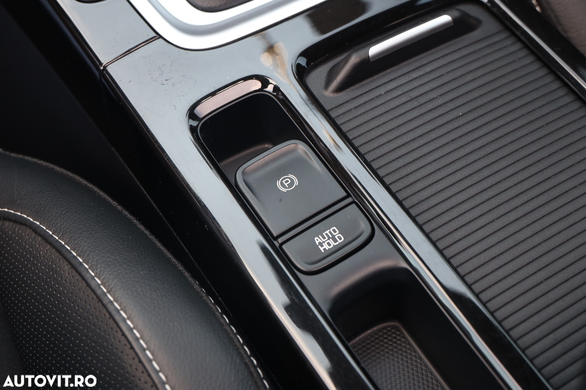 Kia Pro Ceed ProCeed 1.4 T-GDI 7DCT GT Line - 24