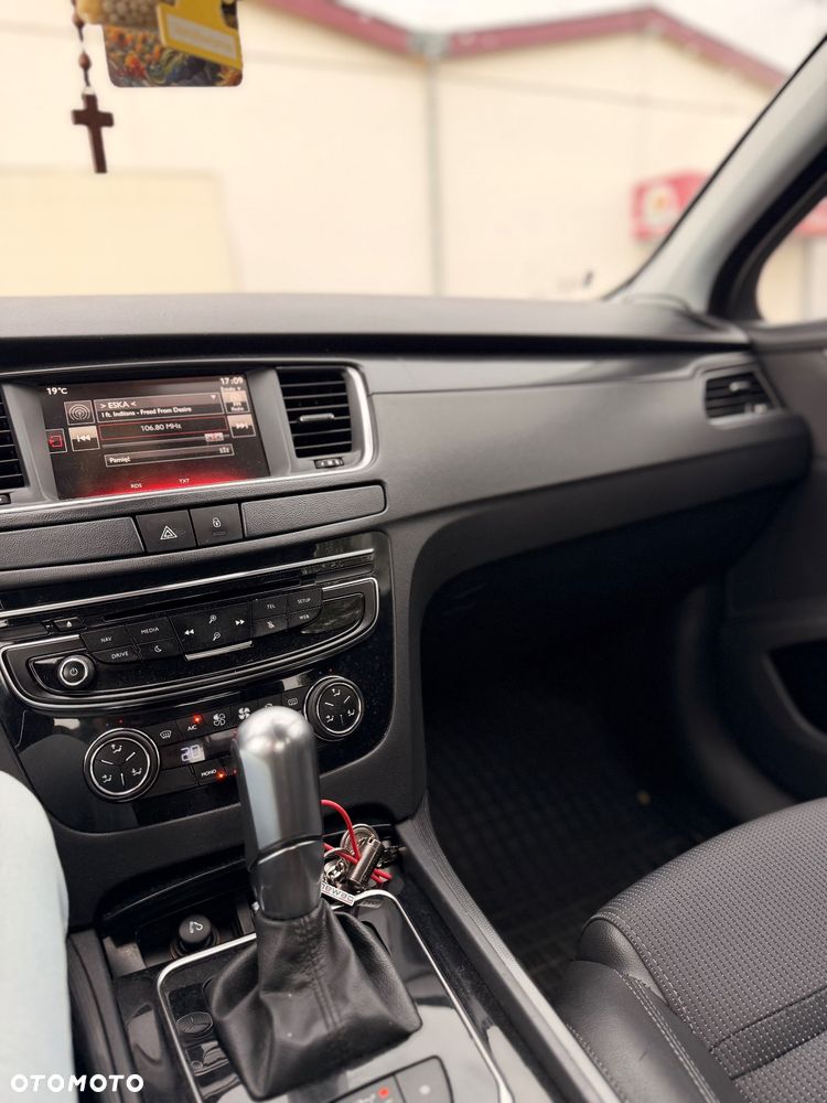 Peugeot 508 BlueHDi 180 EAT6 Stop&Start Allure - 11