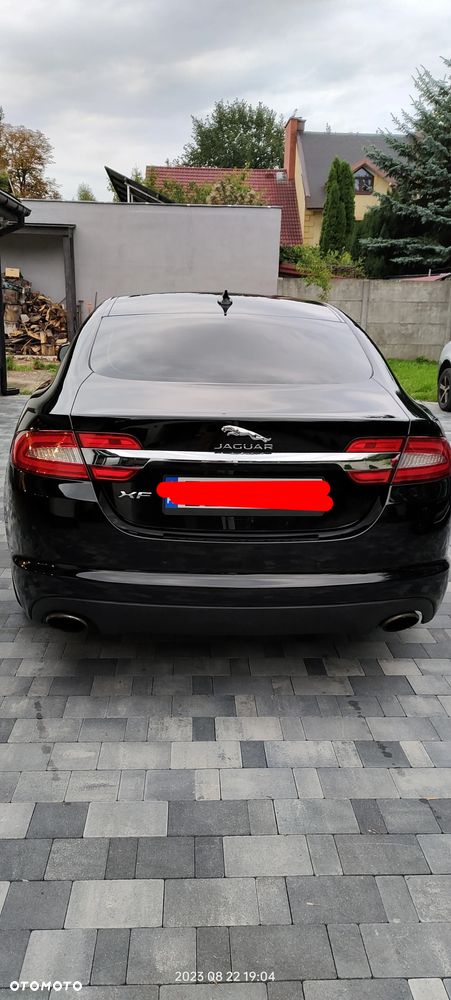 Jaguar XF - 4