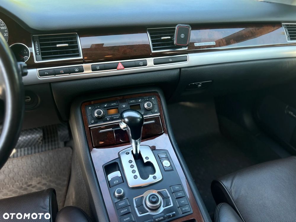 Audi A8 4.2 TDI DPF L Quattro - 10
