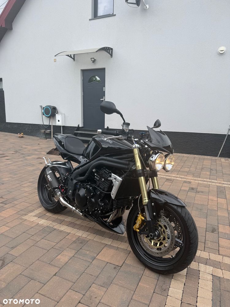 Triumph Speed Triple - 1