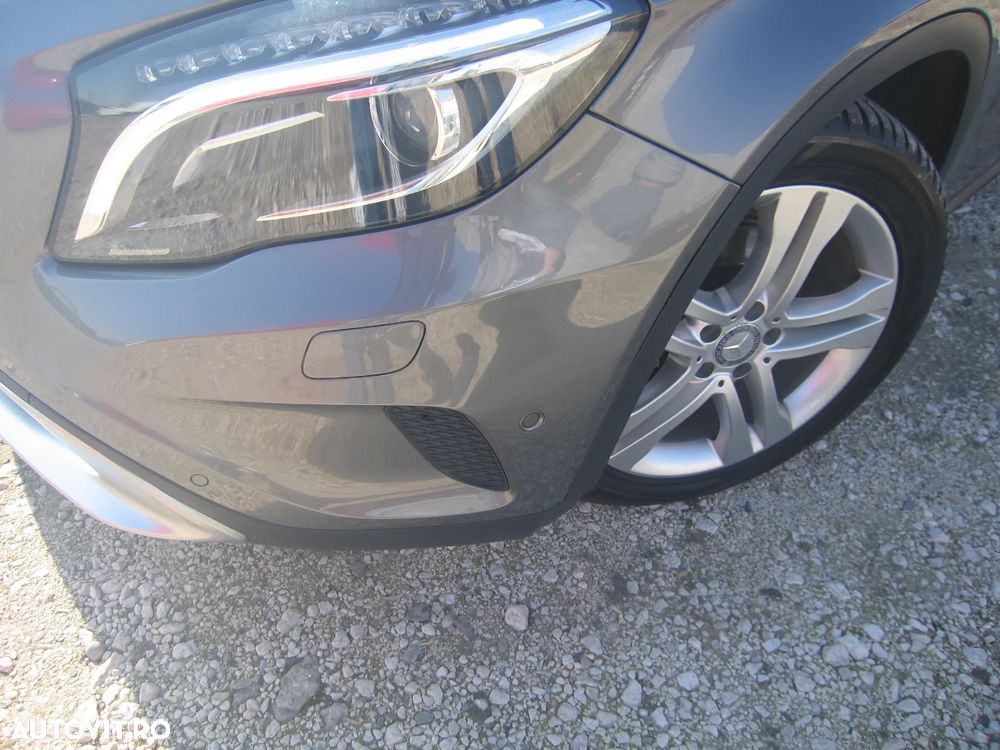 Mercedes-Benz GLA 200 CDI 4MATIC Aut. - 28