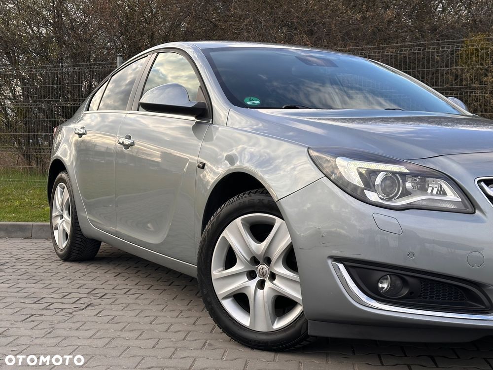 Opel Insignia 1.4 Turbo ecoFLEX Start/Stop Sport - 10