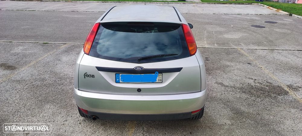 Ford Focus 1.6 F2000 - 8