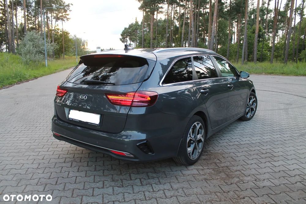Kia Ceed 1.4 T-GDI L Business Line DCT - 4