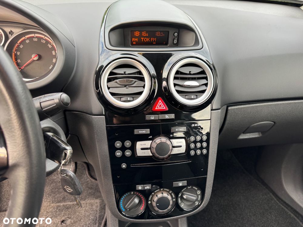 Opel Corsa - 12