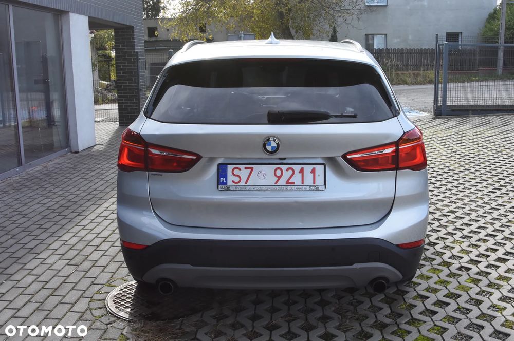 BMW X1 2016 photo 3