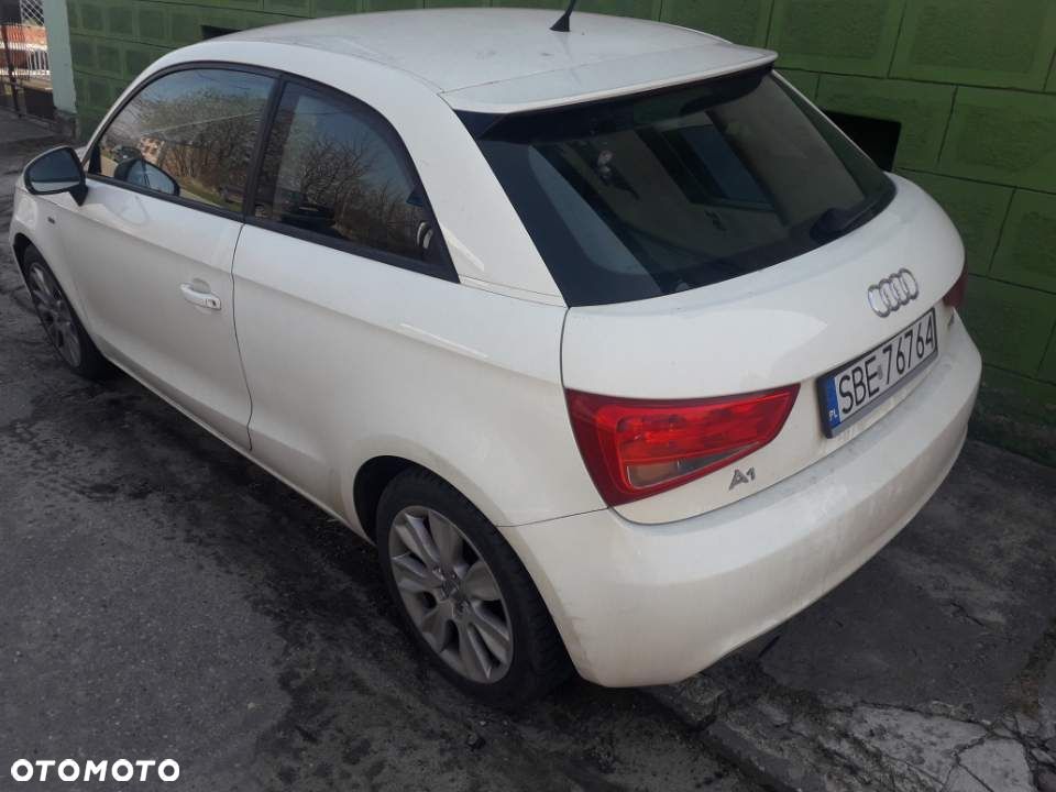 Audi A1 3-drzwiowe 1.2 TFSI S line edition - 14