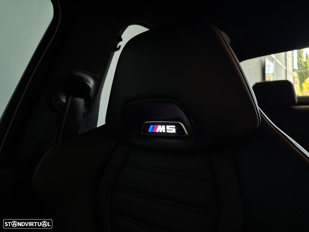 BMW M5 Competition - 17