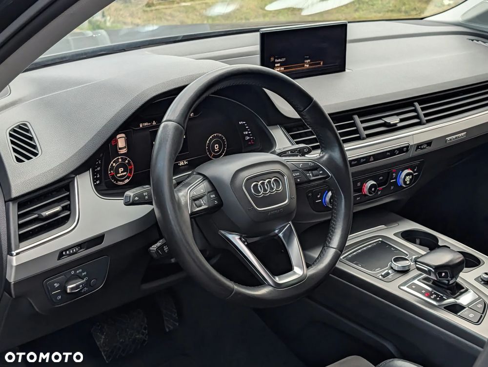 Audi Q7 - 13