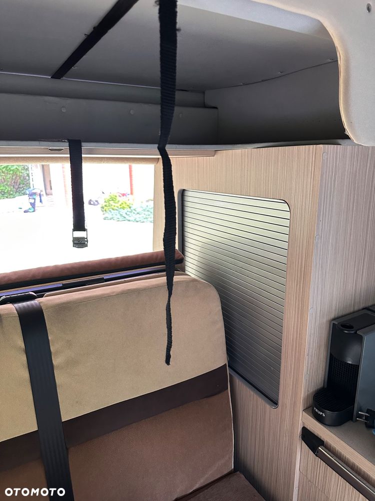 Volkswagen T5 - 13