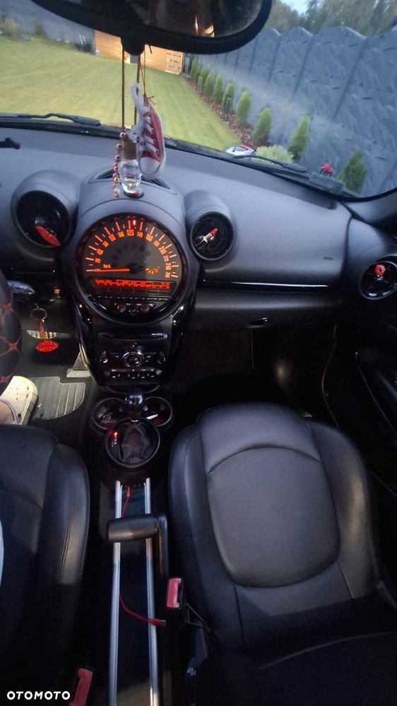 MINI John Cooper Works All4 - 16