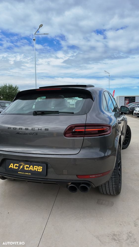 Porsche Macan S - 14