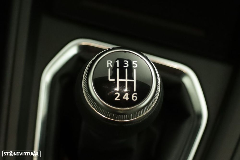 Mitsubishi Colt 1.0 MPI-T Invite - 13