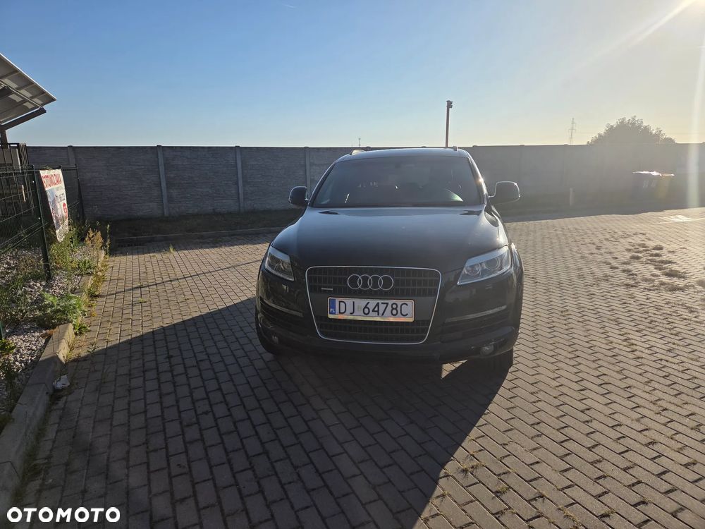 Audi Q7 3.0 TDI Quattro Tiptronic - 9