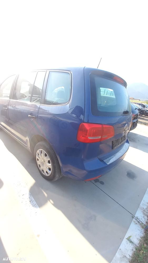 Dezmembram VW Touran 1.6 TDI CAYC cod cutie MPL - 4