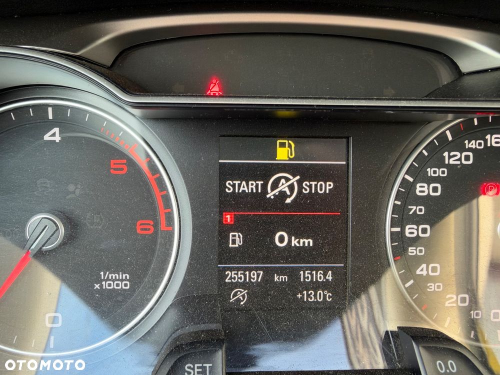 Audi A4 Avant 2.0 TDI quattro design - 16