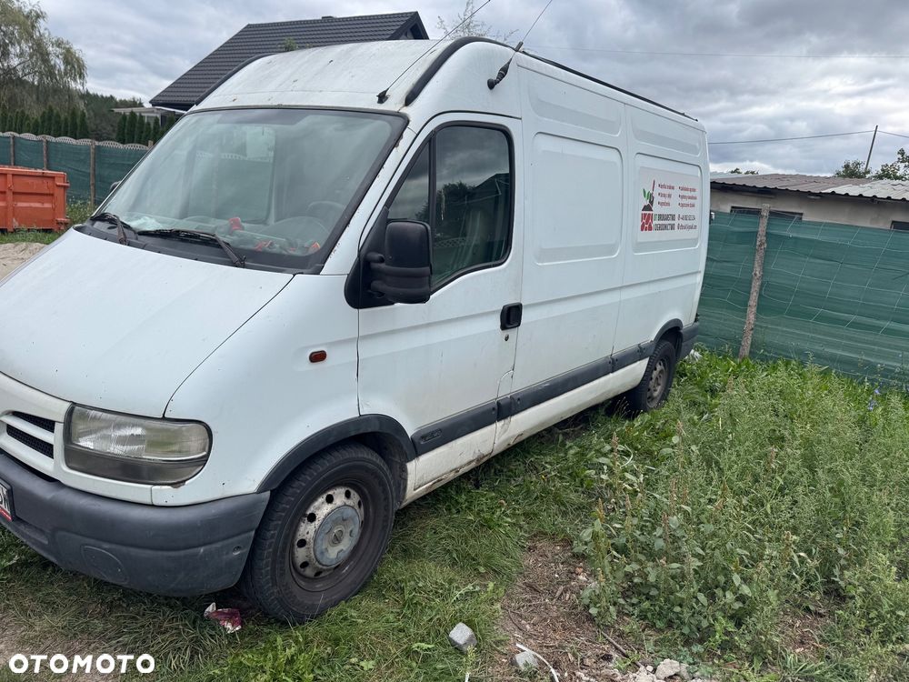 Nissan Interstar - 2