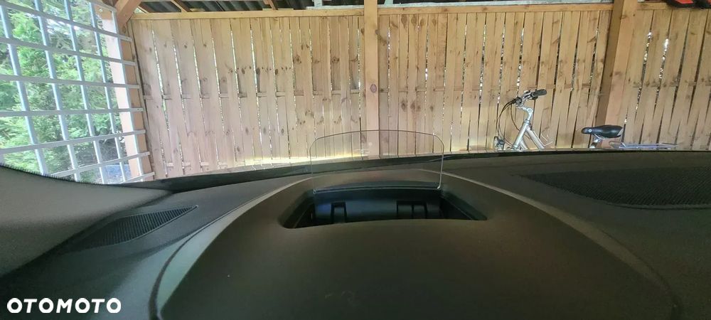 Renault Megane ENERGY TCe 130 BOSE EDITION - 24