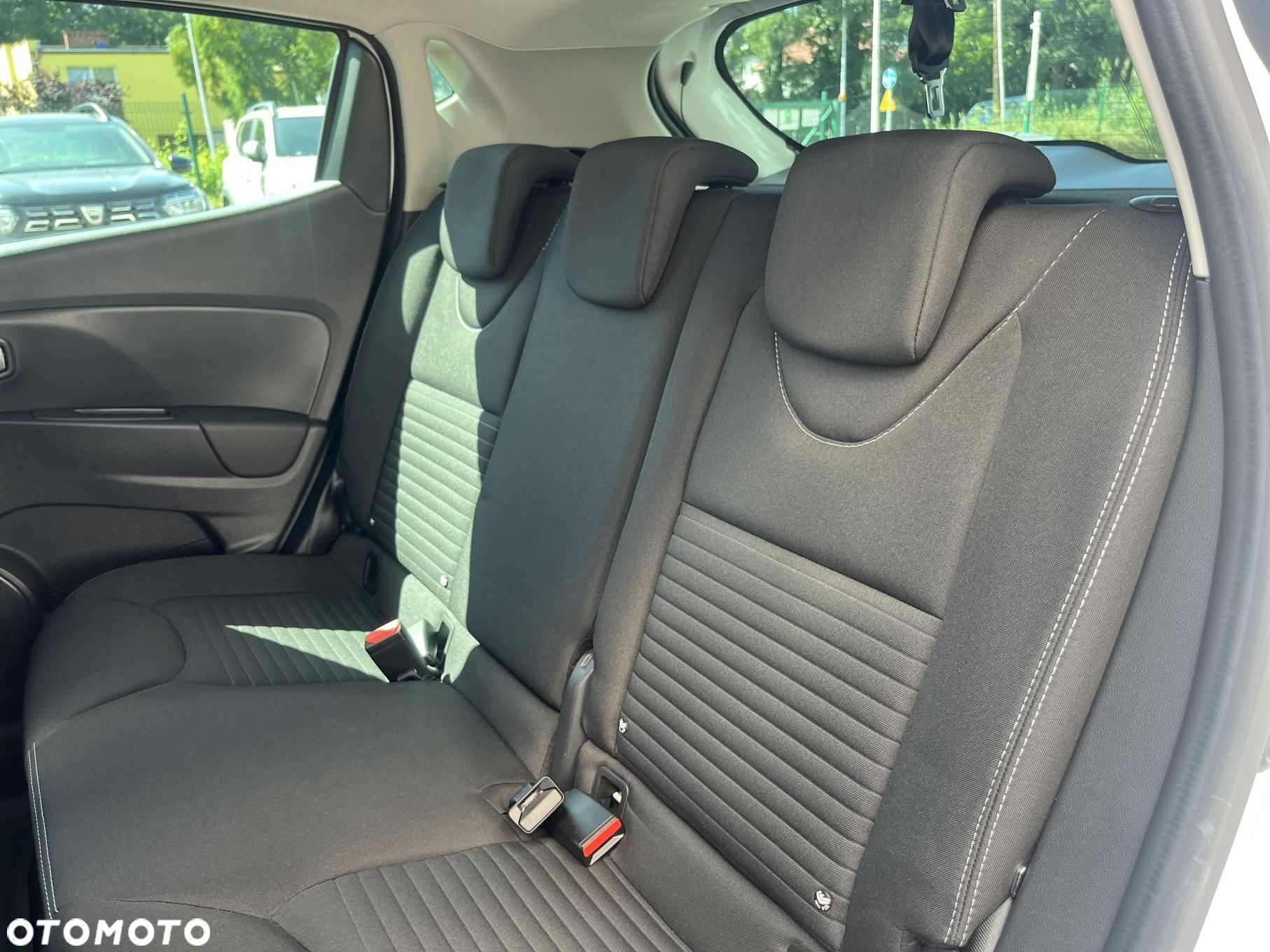 Renault Clio 0.9 Energy TCe Limited EU6 - 16