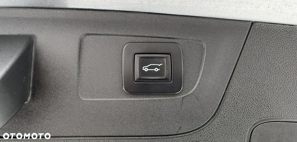 Opel Insignia 2.0 CDTI automatik Sport - 38