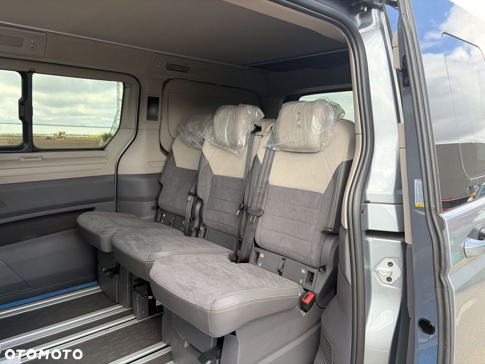 Volkswagen California - 12