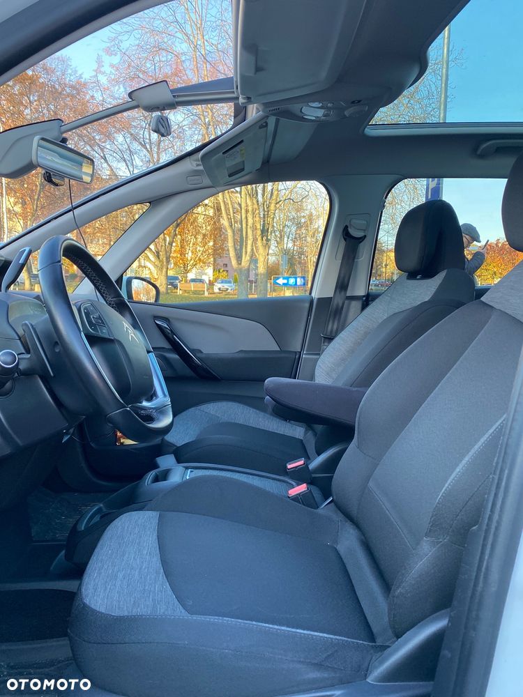 Citroën C4 Picasso 1.2 PureTech MoreLife S&S EAT6 - 8