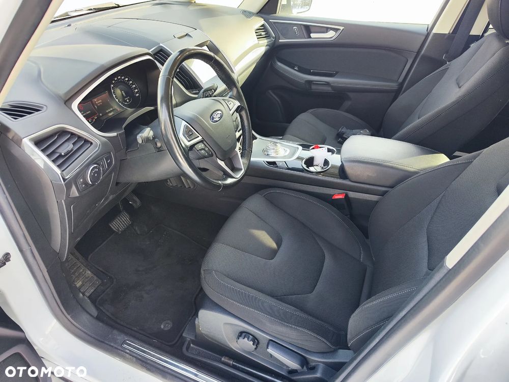 Ford S-Max ver-2-0-ecoblue-titanium - 9