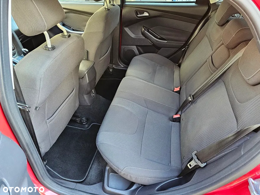 Ford Focus 1.6 EcoBoost Titanium - 15